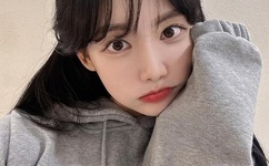 被骗一百当街脱衣